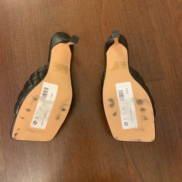 Classical open back low heel shoe - Picture 2 of 3